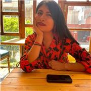 Profesora de fotografía y diseño gráfico
fotografía digital
fotografía analógica 
Fotografía de autor